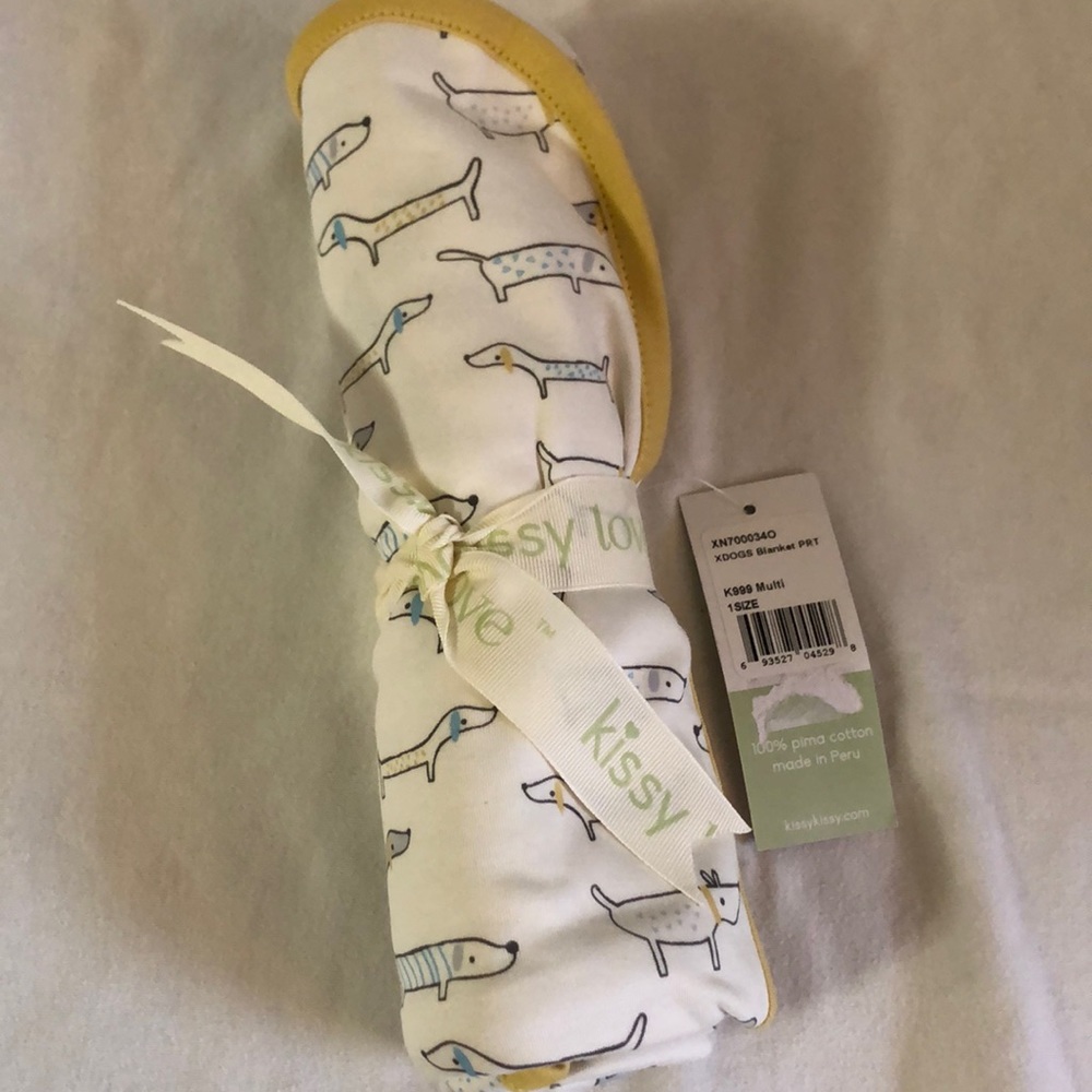 NWT Kissy Kissy - Dog Blanket